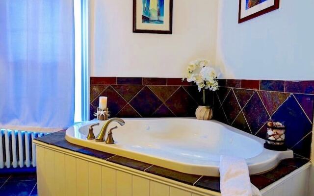 Captain Sawyer's Bed & Breakfast