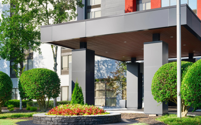 Hyatt Place Atlanta/Alpharetta/North Point Mall