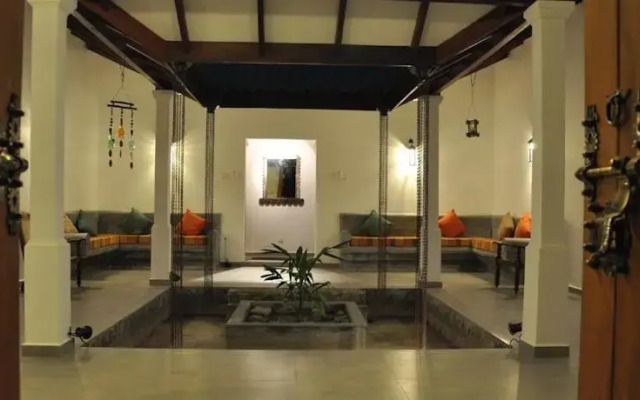 Tissakumbura Holiday Home