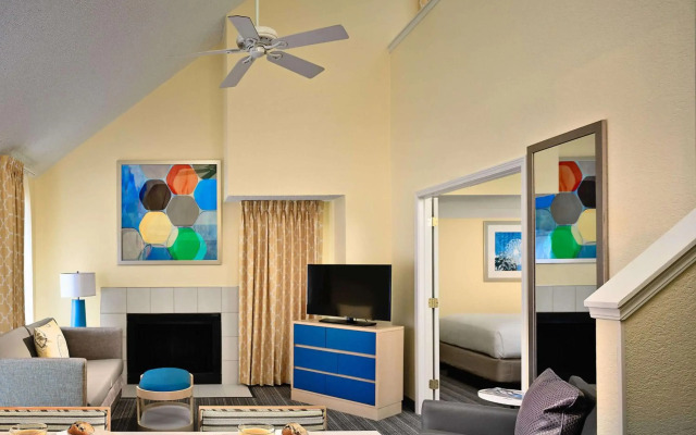 Sonesta Simply Suites Cleveland Airport