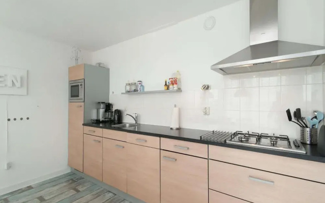 Modern Furnished Apartment at the Foot of Dunes
