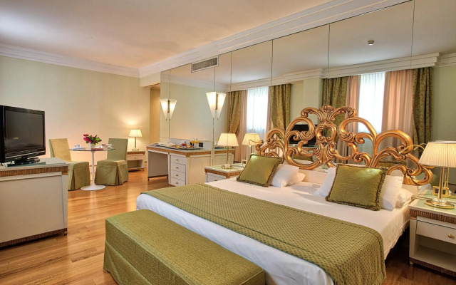 Park Hotel Junior
