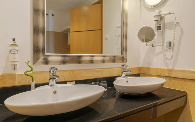 Pestana Grand Premium Ocean Resort