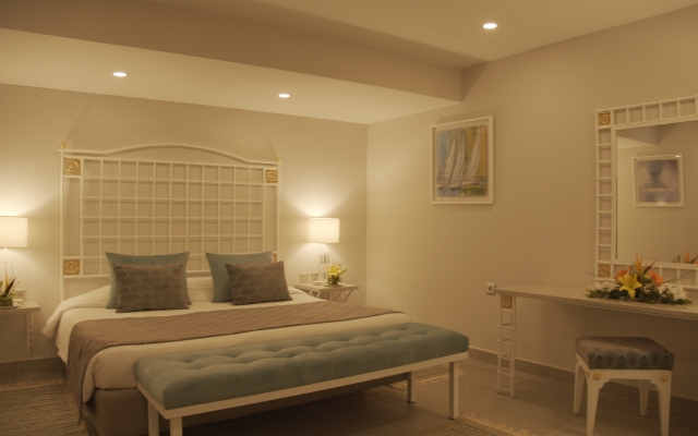 Suites hotel les charmilles & spa