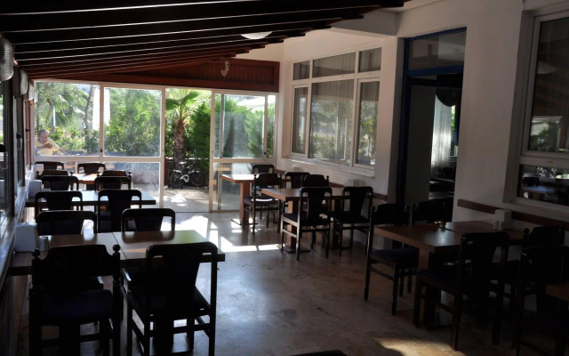 Hotel Lunay