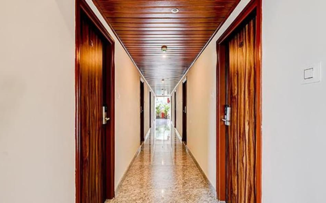 Fabhotel Tej