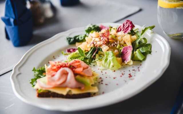 Micro Apartments Kazou Residence