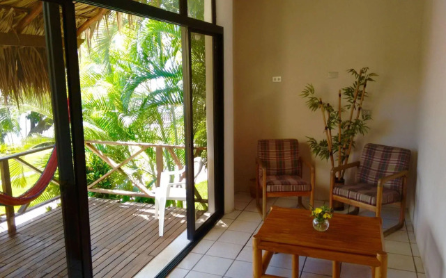 Banana Palms Hotel