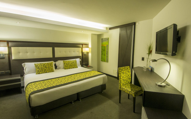 Hotel City Bog Expo Museo