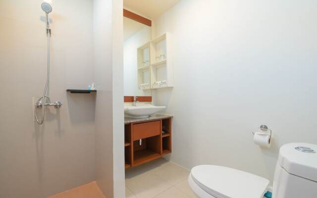 Hill Myna Holiday Park & Cafe