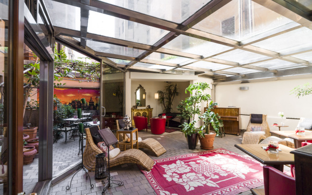 Hotel Carrobbio
