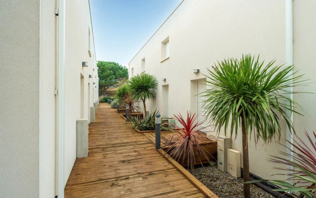 Seaside Villa Escape in Valras-plage