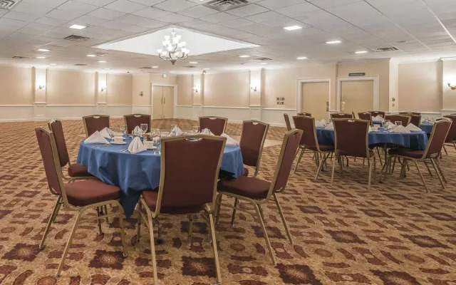 Rodeway Inn And Suites - Cobleskill
