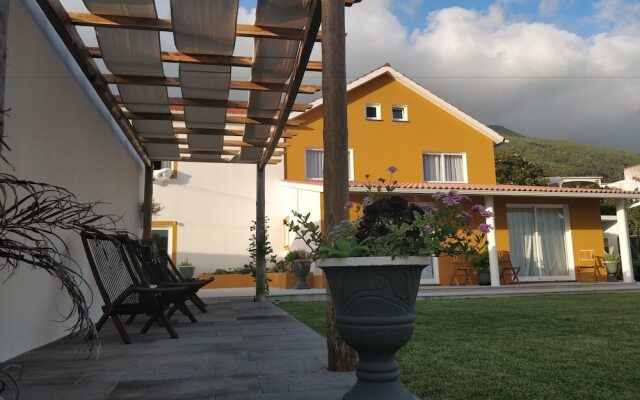 Casa d'Avó Guesthouse