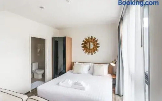 The Deck Patong by Acasia Suites