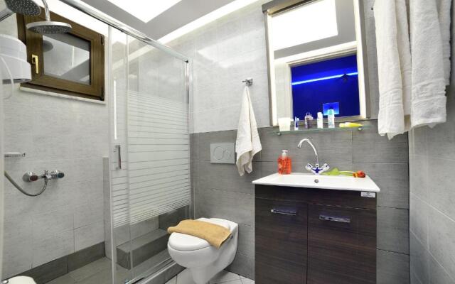 Shine Veranda Prive Apts 7Persons