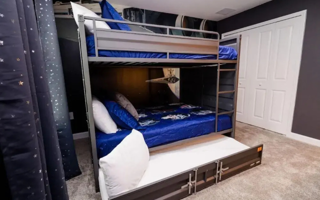 2489 RT - Ultimate Townhome Oasis With Pool