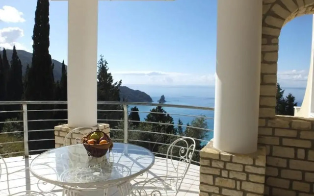 Villa Alibertini With sea View