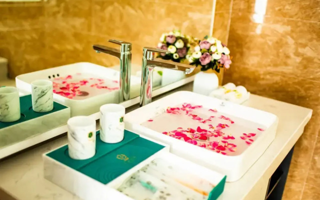 La Saveur de Hoa Binh Resort