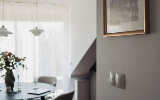 Riverside Nest - LoftAffair