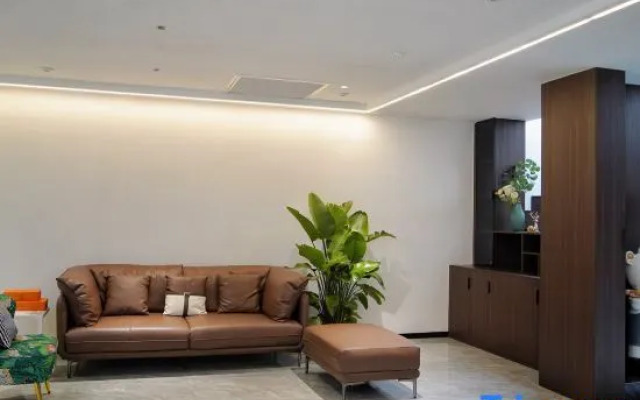 Yangshuo Riverside Villa