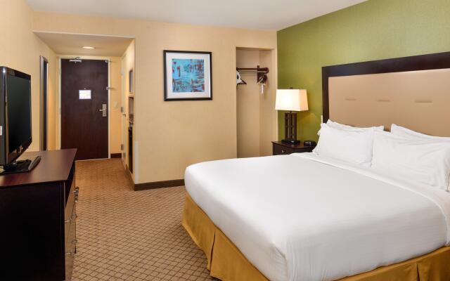 Holiday Inn Express Sacramento Airport Woodland by IHG