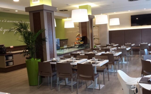 Hotel Emiliana