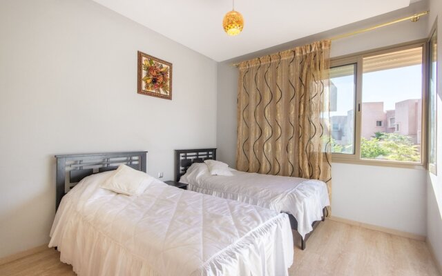 Family Only Flat in Golf City