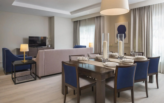 Centara West Bay Hotel & Residences Doha