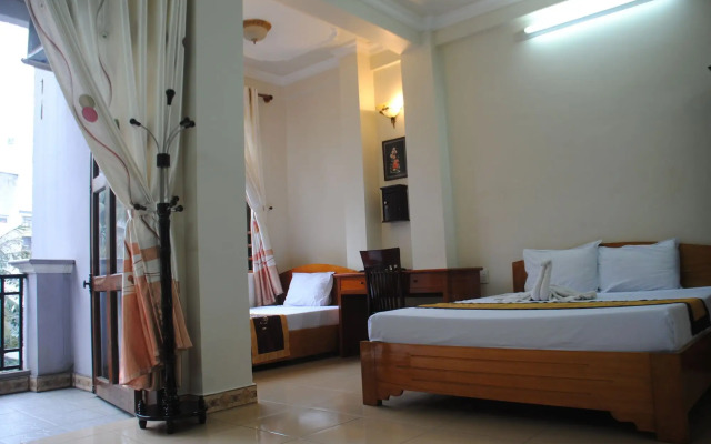 Sunny B Hotel