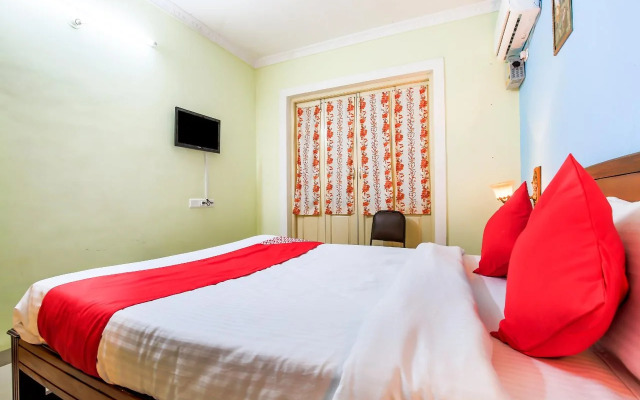 OYO 24800 Alepsd Holiday Home