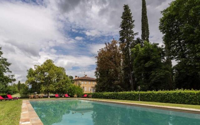 Aristocratic Luxury Villa Lucca-villa Lenna