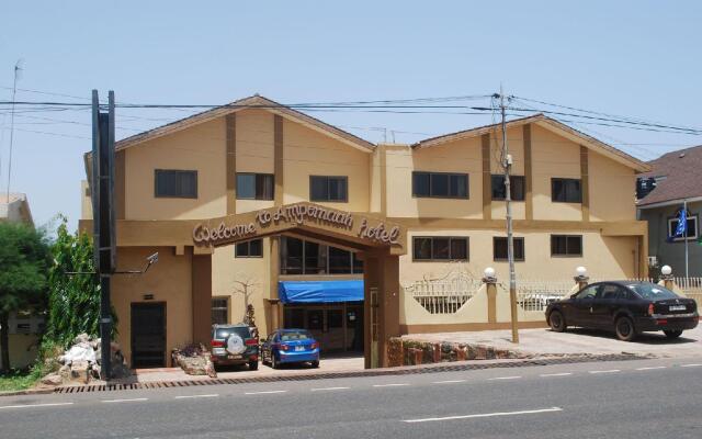 Ampomaah Hotel