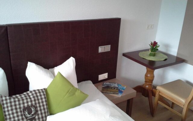 Appartement Ferienwohnung Waldrand- Zillertal