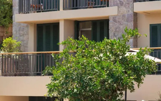 Bella Sombra Hotel