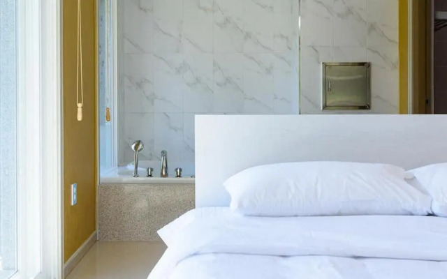 Yeosu Sora Noeul Pension