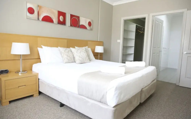 Centrepoint Apartments