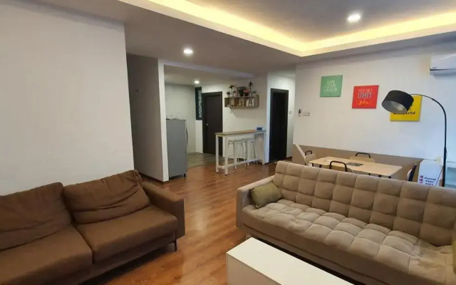 Lovely Vivacity Jazz Suite 1 Cozy Condo 2 Card LV9