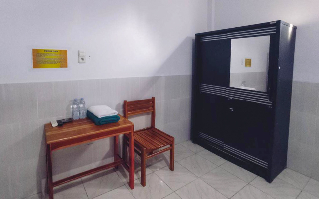 Penginapan B'nusabila Majene RedPartner