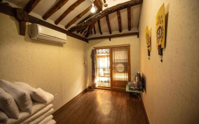 Jeonju Ong-gi Jong-gi