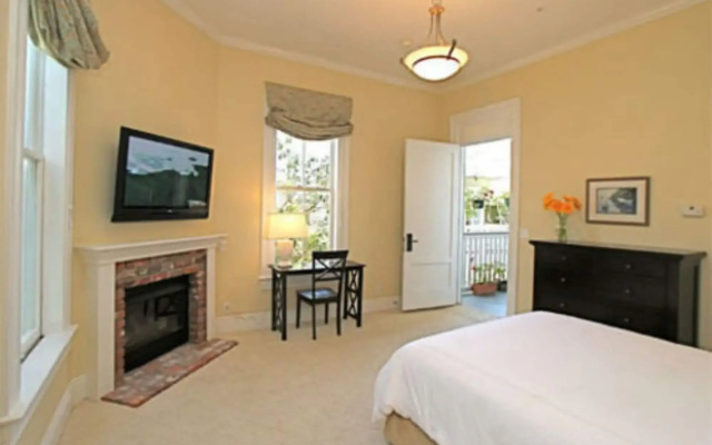 The Gables Inn - Sausalito