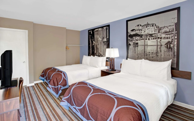 Super 8 By Wyndham Asbury Park