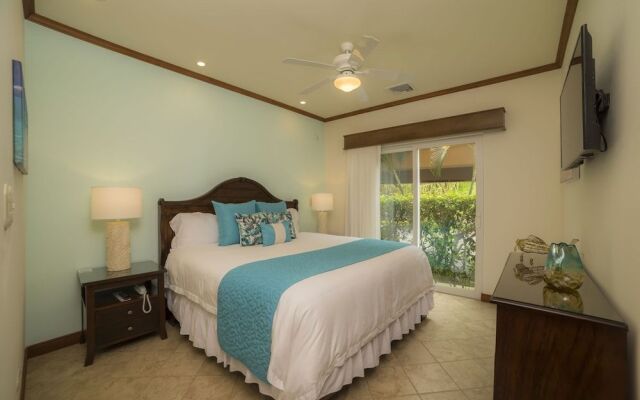 Veranda 3B 2 bedrs second floor by Stay in CR