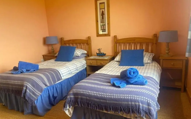 Princes Point Villa all on Ground Floor