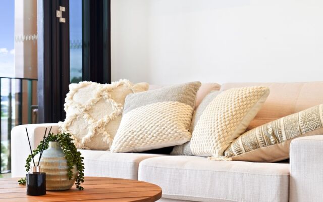 Modern Luxury Apartment in the Heart of Sydney CBD