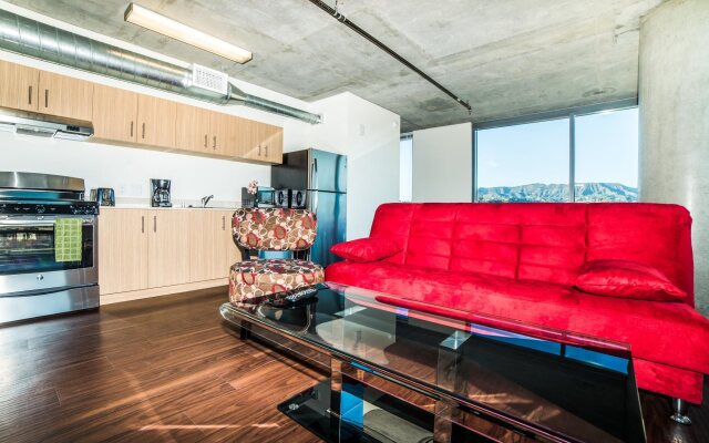 Hollywood Panorama Suites