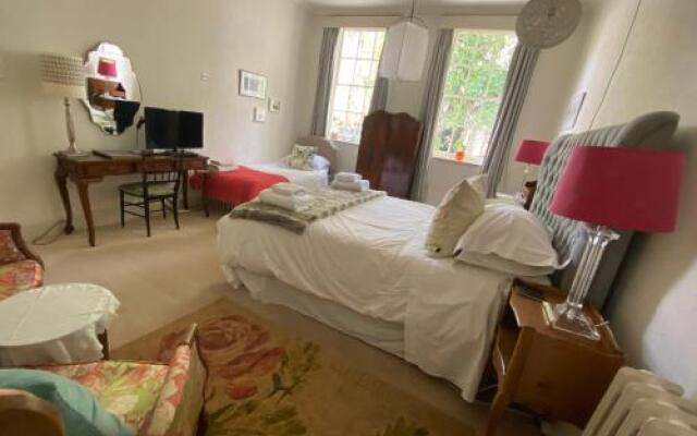 Baye House