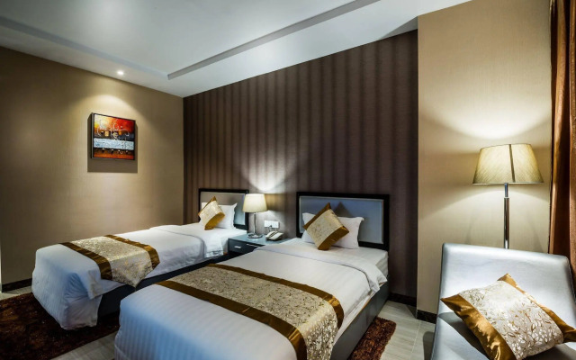 The Litz Hotel & Suites