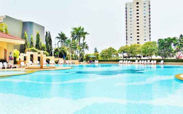 Pattaya Jomtien Holiday Apartments in Jomtien Beach Condominiums