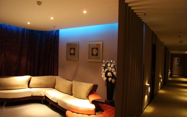 Shenyang Le Grand V Hotel